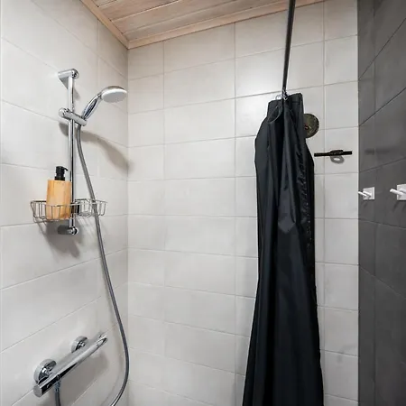 Garden Next To Telliskivi & Old Town Apartman Tallinn