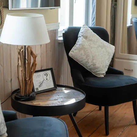 Garden Next To Telliskivi & Old Town * Tallinn