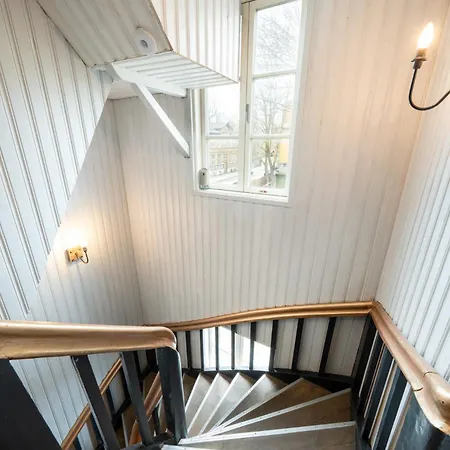 Garden Next To Telliskivi & Old Town *